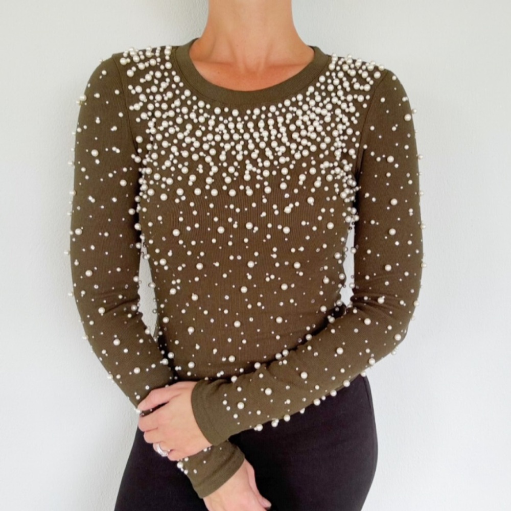 Lizette Collection olive green embroidered pearl beaded long sleeve top small